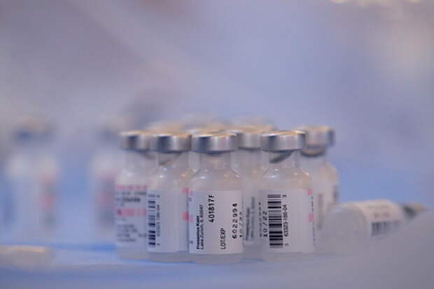 Экономика США оказалась в зависимости от вакцины