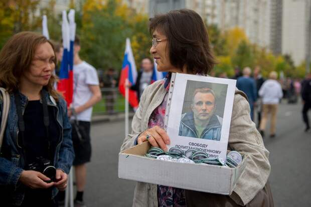 «Следующая акция оппозиции пройдет по Скайпу»: хроника митинга в Марьино