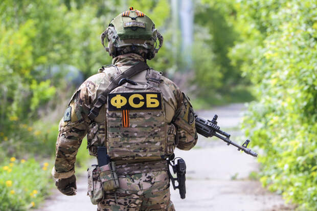 ФСБ раскрыла масштабную схему подпольных оружейников в 41 регионе России