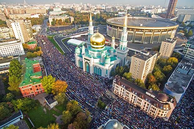 Как в Москве отпраздновали Курбан-байрам