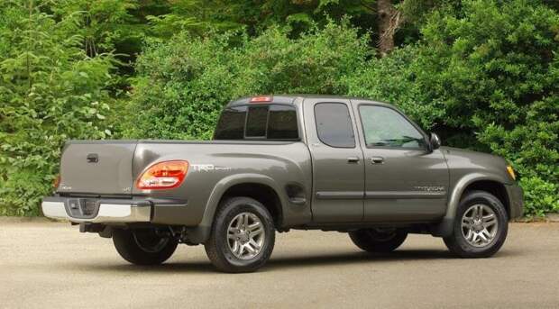 TOYOTA TUNDRA