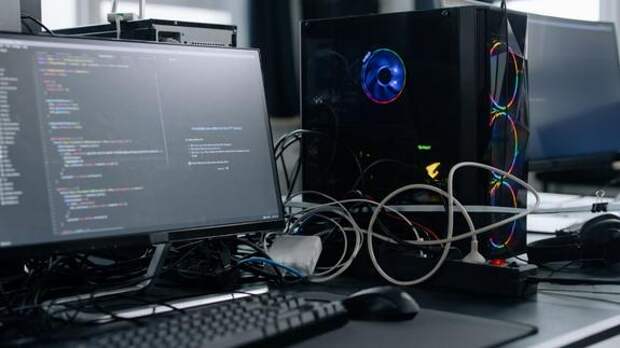 Производство комплектующих для компьютера могут развернуть в Петербурге