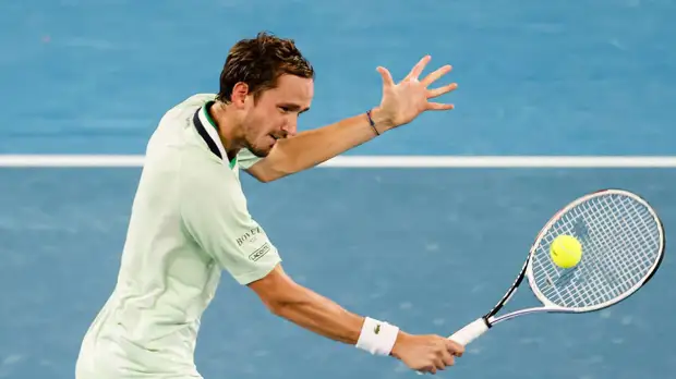 Roland Garros намерен игнорировать позицию Уимблдона касательно россиян на турнире