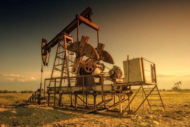 США воюют с Китаем из-за иранской нефти США воюют с Китаем из-за иранской нефти