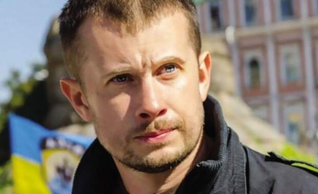 Основатель полка "Азов" Билецкий: Украина не ведет войны с Россией(ВИДЕО) Основатель полка "Азов" Билецкий: Украина не ведет войны с Россией(ВИДЕО)