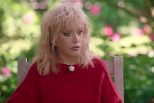 KP.RU: певица Пугачева может не появляться на публике из-за своего состояния