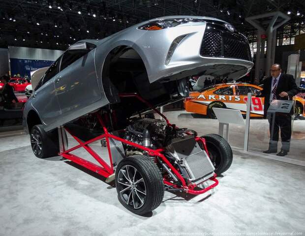 автосалон