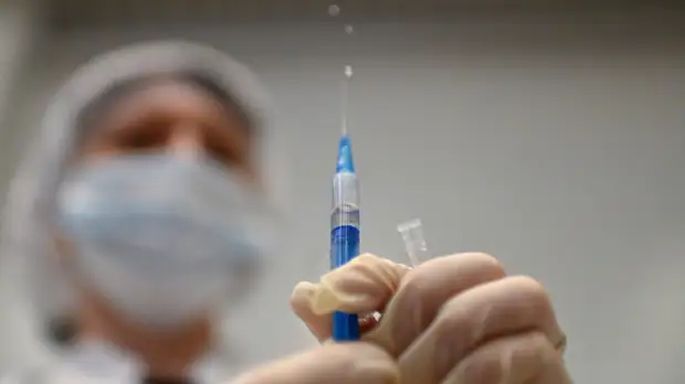 В Петербурге прокомментировали ход вакцинации от COVID-19