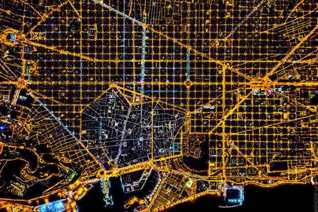 10 невероятных аэроснимков ночных городов 