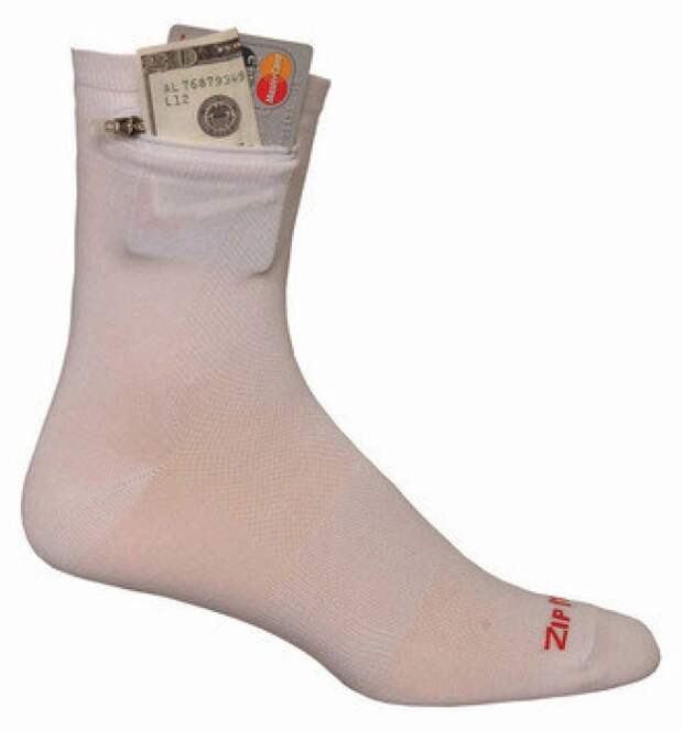 These-pocket-socks.