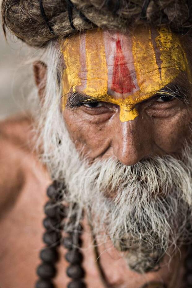 Eyes-are-windows-of-the-soul32__880