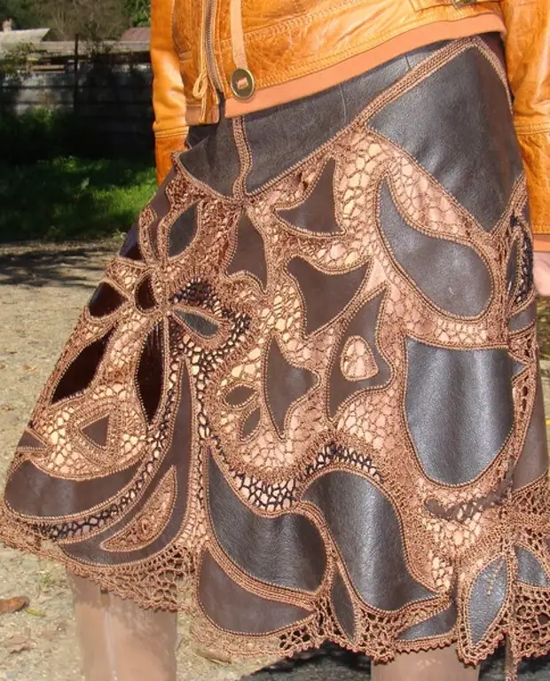 Комбинированные юбки из кожи