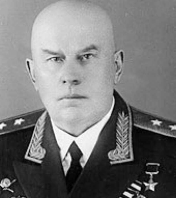 Генерал-лейтенант Лопатин А.И. (1897 - 1965)