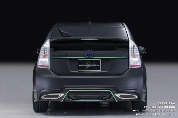 Тюнеры из Wald International преукрасили Toyota Prius Mk3 (15 фото) Тюнеры из Wald International преукрасили Toyota Prius Mk3 (15 фото)