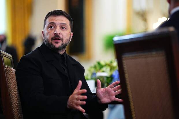 Зеленский в панике обратился к Западу после ночного удара по Днепру