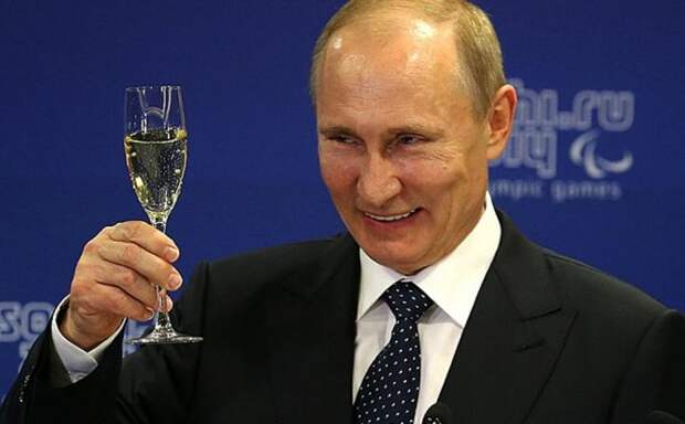 Путин получит все, а Евросоюз распадется – Bloomberg Путин получит все, а Евросоюз распадется – Bloomberg
