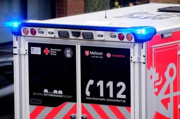 В Гамбурге женщина родила в машине, застряв в дорожной пробке