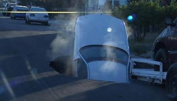 Необычные аварии и ДТП. Прикольные картинки Необычные аварии и ДТП. Прикольные картинки
