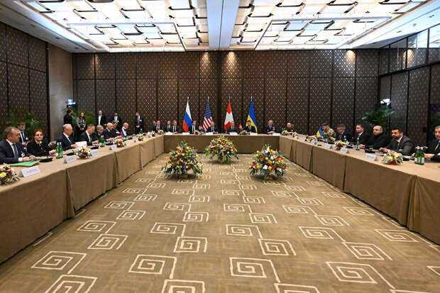 Посол Гармонин: выбор Женевы для переговоров по Украине связан с логистикой