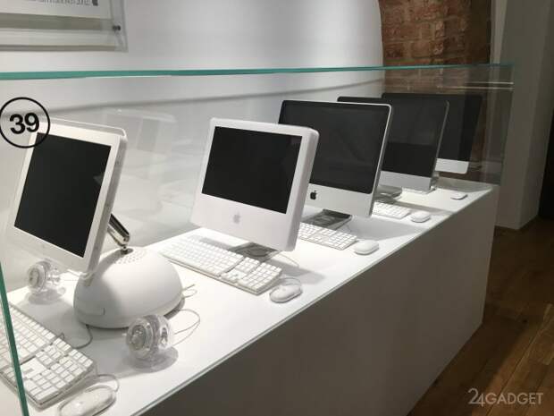 У чехов появился собственный музей продукции Apple (43 фото)