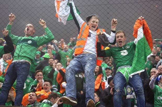 Сборная Ирландии вышла на Евро-2016 по итогам стыковых матчей с командой Боснии и Герцеговины. Предстоящий турнир будет для команды третьим в истории. Лучшее выступление - групповой этап (1988, 2012)