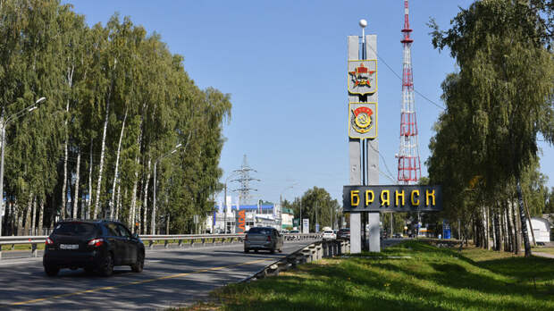 В Ростовской области в результате атаки БПЛА на дороге погибли два человека