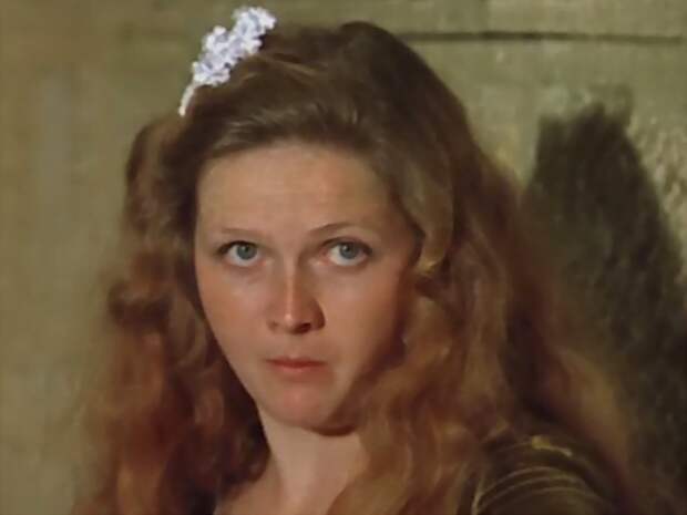 Наталья Гундарева в фильме *Труффальдино из Бергамо*, 1976 | Фото: kino-teatr.ru