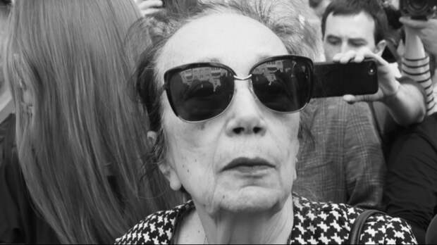 Цыганская принцесса: главная любовь Баталова — перипетии судьбы Гитаны Леонтенко