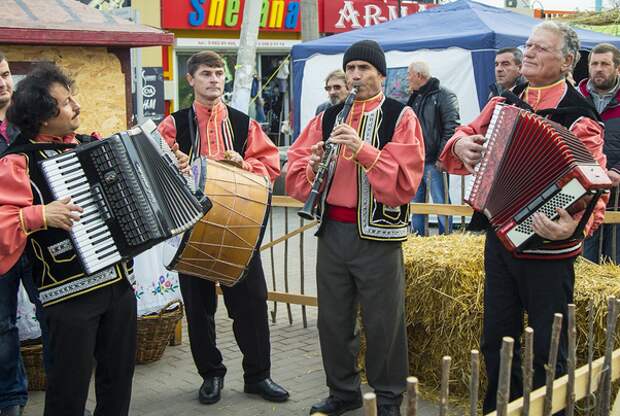 Гагаузы
