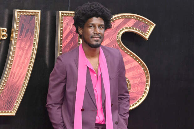 Музыкант Labrinth намекнул, что ушел из "Эйфории" из-за авторов сериала