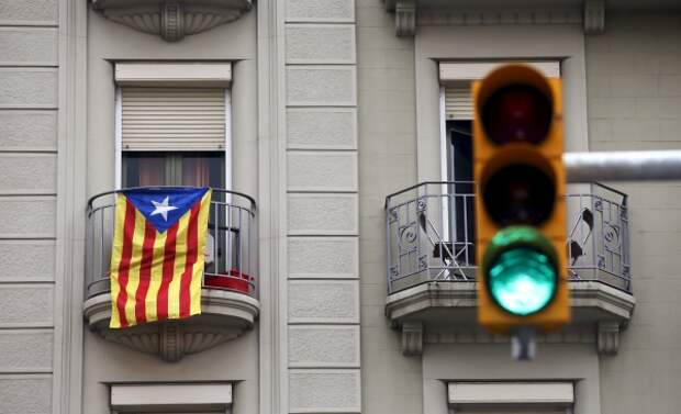 Глава МИД Испании: в Каталонии начался мятеж