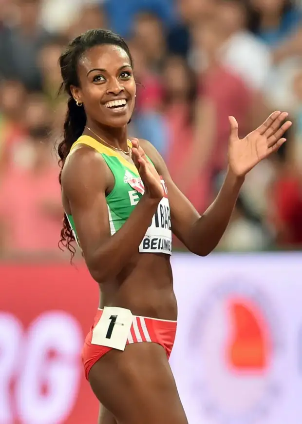 Мулатка спортсменка. Гензебе Дибаба. Габи Томас бегунья. Келли Вайт бегунья. Ширли Джексон 2019 бегунья.