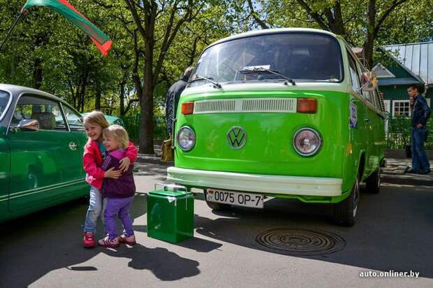Парад ретро автомобилей в Минске Парад ретро автомобилей в Минске авто, встреча, минск, олдтаймер, ретро автомобили