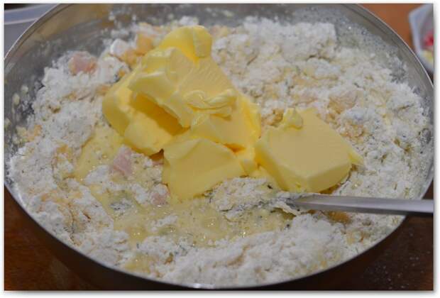 Маффины с ветчиной сыром и пряными травами 5 Маффины с ветчиной, сыром и пряными травами