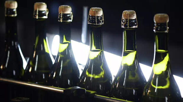 Виноделы Франции могут потерять рынок США при введении 200% пошлин