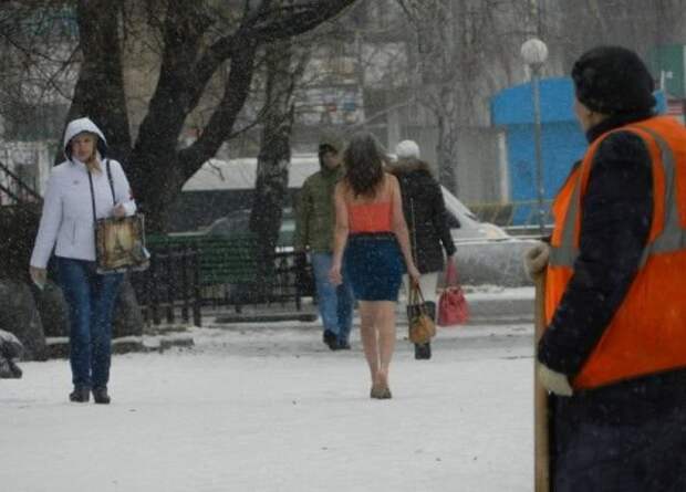 Холодно, зато красиво! Холодно, зато красиво! одежда, погода, прикол, холодно