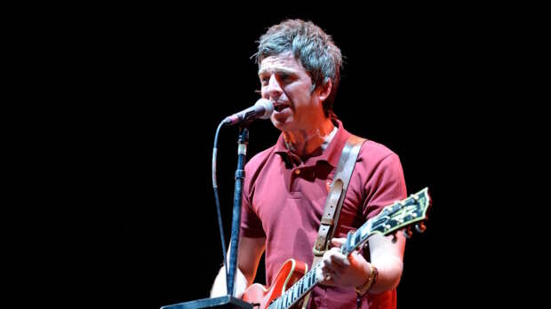 Гитару лидера группы Oasis выставят на аукционе