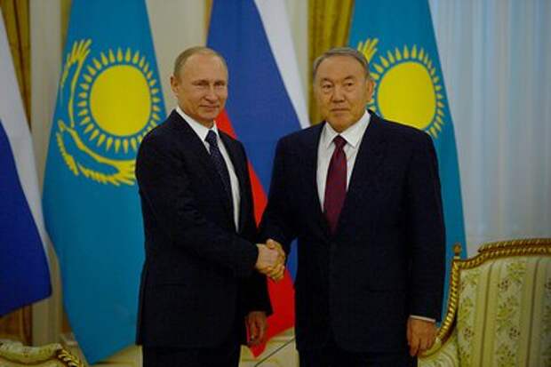 С Президентом Республики Казахстан Нурсултаном Назарбаевым.