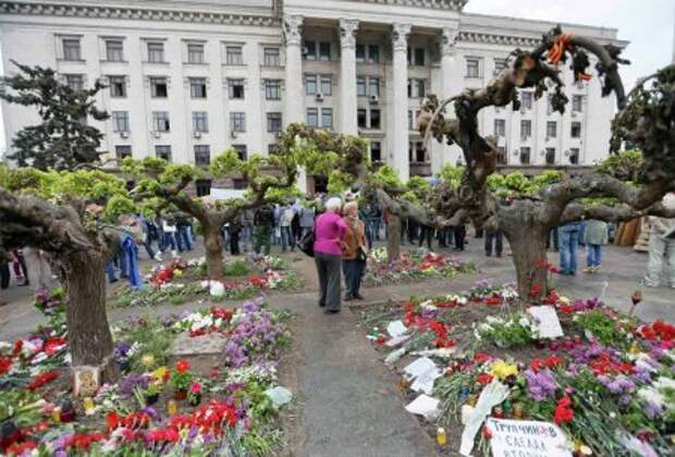 Одесса не забыла 2 мая и трагедию в Доме профсоюзов. Одесса не забыла 2 мая и трагедию в Доме профсоюзов.