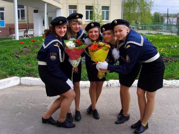 Женщина на корабле корабль, море, служба, флот
