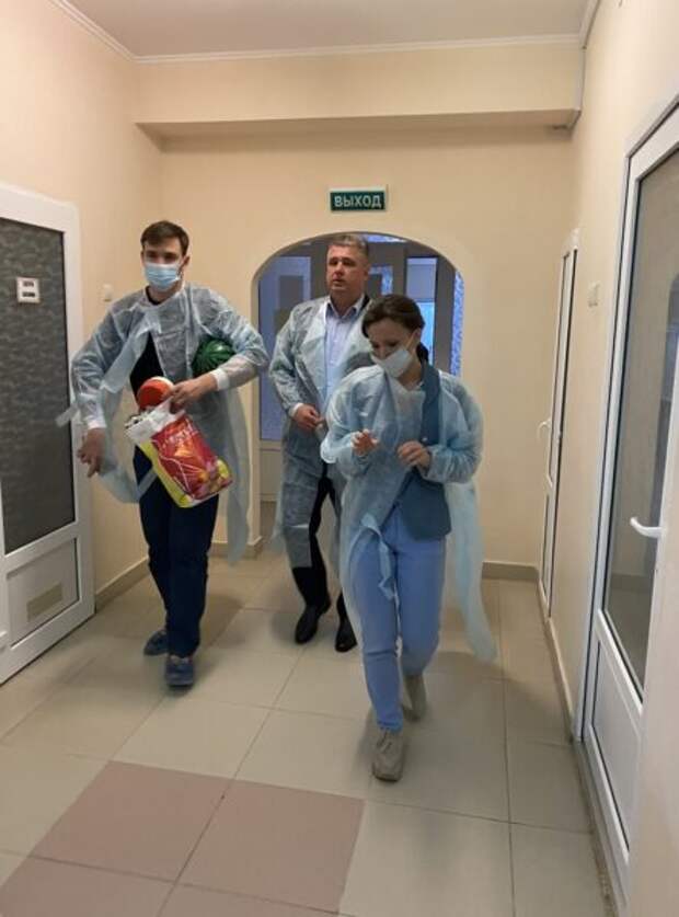 Вице-спикер Госдумы Анна Кузнецова посетила Крымскую республиканскую детскую клиническую больницу