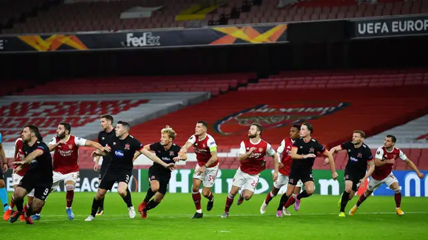 Лондонский «Арсенал» разгромил «Дандолк» в матче ЛЕ