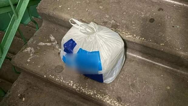 Самарская пенсионерка собрала для мошенников коробку с 10 кг денег