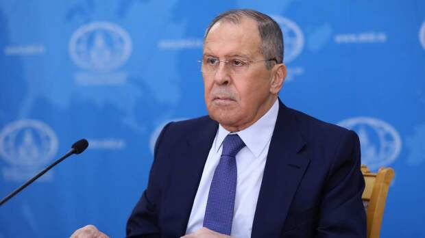 Лавров: «безумцы» не будут определять повестку отношений Запада с Россией