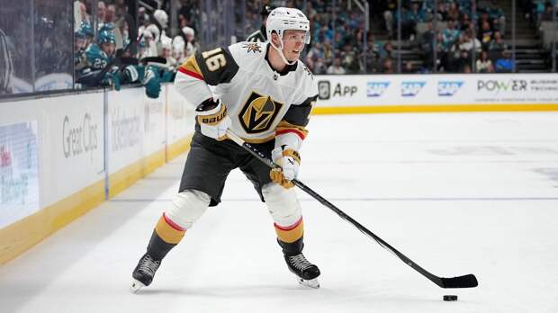 Дорофеев с передачи Барбашева забил свой 1-й гол в Кубке Стэнли-2026, открыв счет уже на 2-й минуте матча с «Ютой»