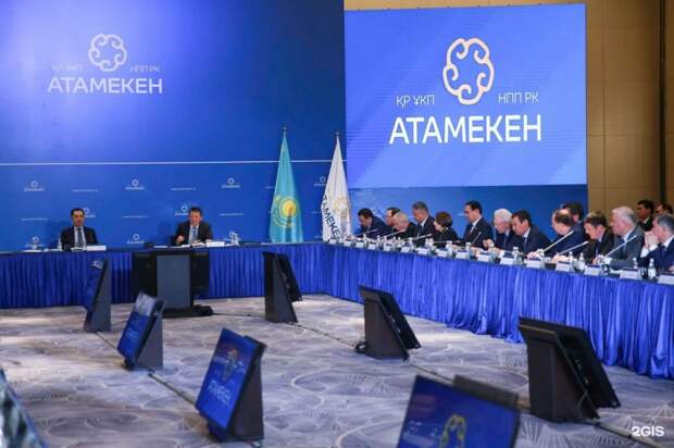Казахстан узаконивает языковые патрули и строит заставы на границе с Россией 