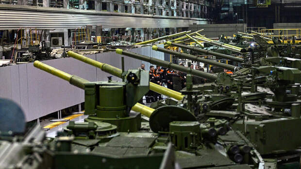 Путин: военную продукцию РФ поставили в более чем 30 стран в 2025 году