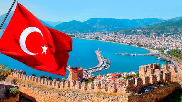 В АТОР рассказали, сколько сейчас стоит летний отдых "все включено" в Турции