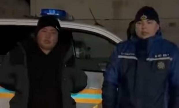 Спасатели Карагандинской области эвакуировали пассажиров на трассе Алматы-Астана