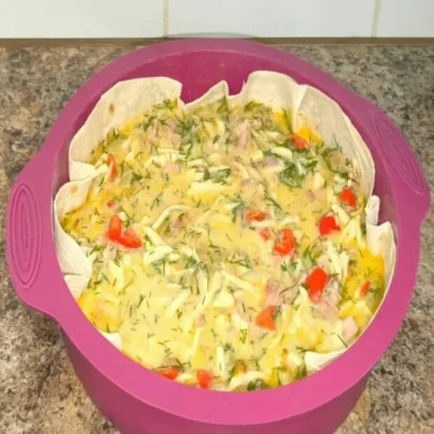 Беру лаваш и банку тунца: делюсь рецептом завтрака за 15 минут, который вкуснее пиццы